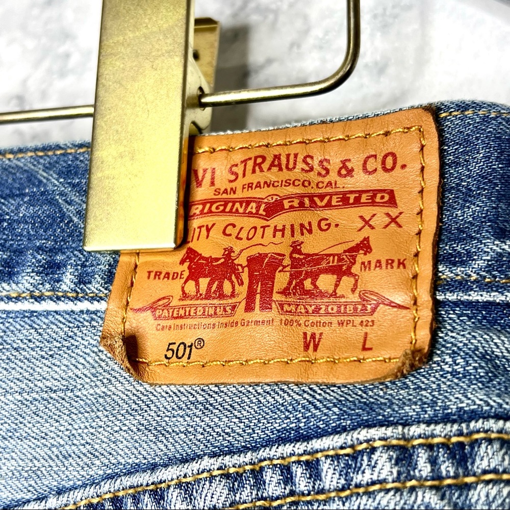 Levi’s 501 Button Fly Patchwork Frayed Raw Hem De… - image 5